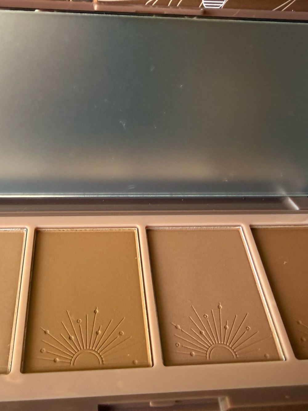 Face Bundle; Brow, Bronzer Powder, Lippy and Blush - Picture 9 of 10